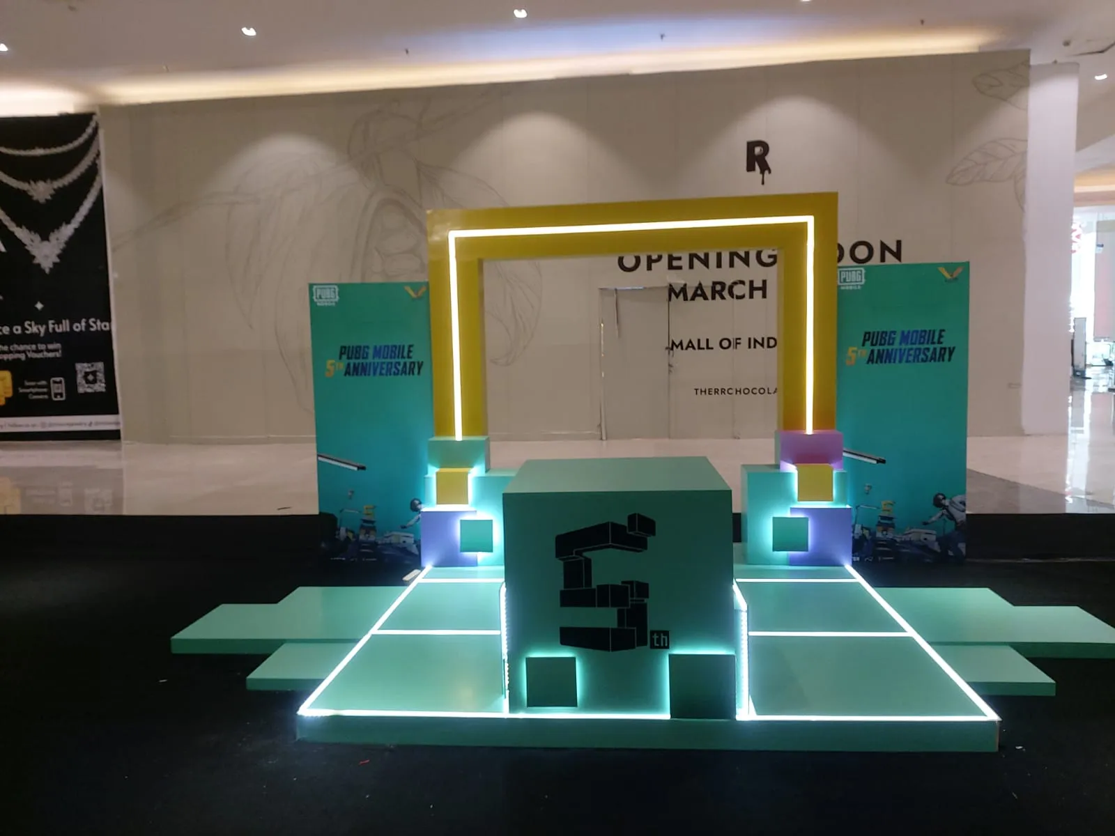 Booth pameran dengan branding profesional untuk exhibition dan expo