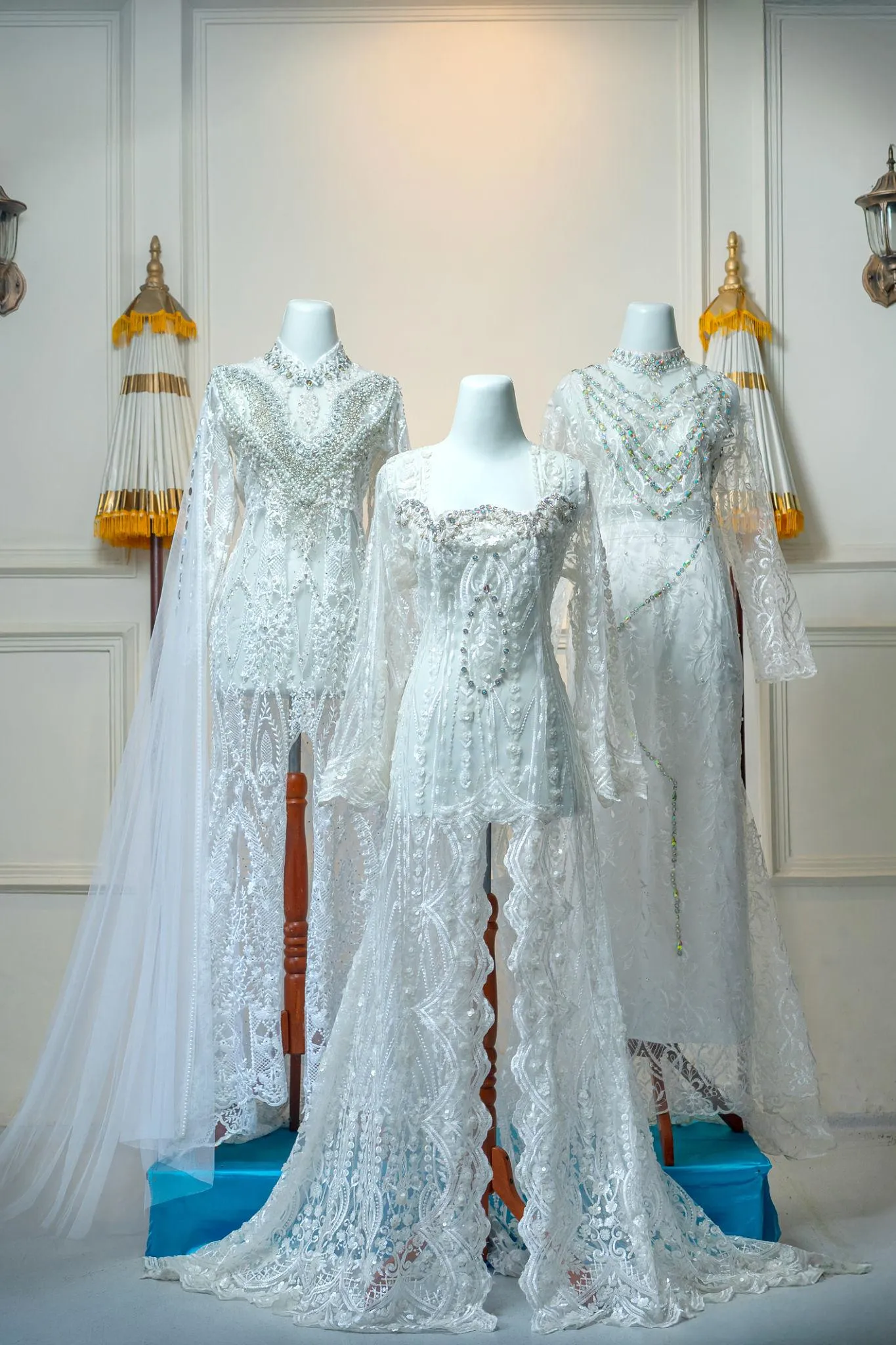 Model baju pengantin wanita untuk wedding indoor dan outdoor
