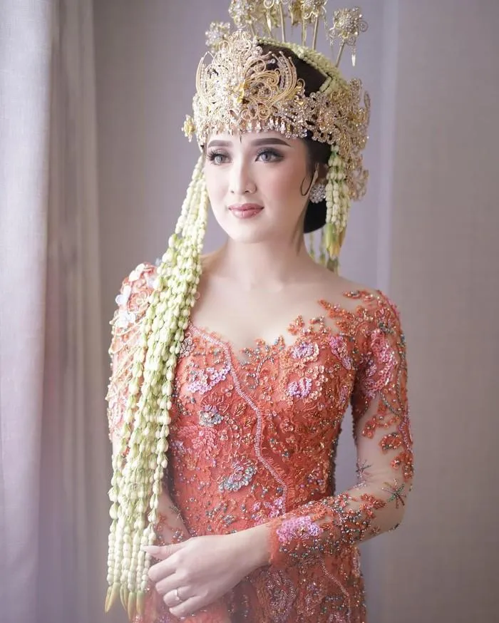 Model baju pengantin full body untuk inspirasi pernikahan