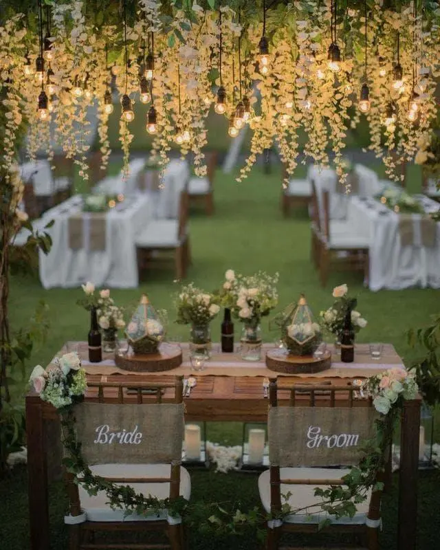 Inspirasi pernikahan outdoor dengan nuansa taman